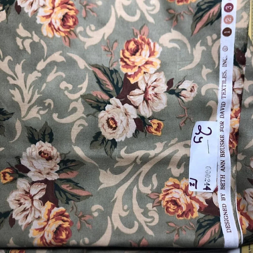 Quilt Cotton Fabric Material - 2 yards Sage Green Rose Floral #244-2